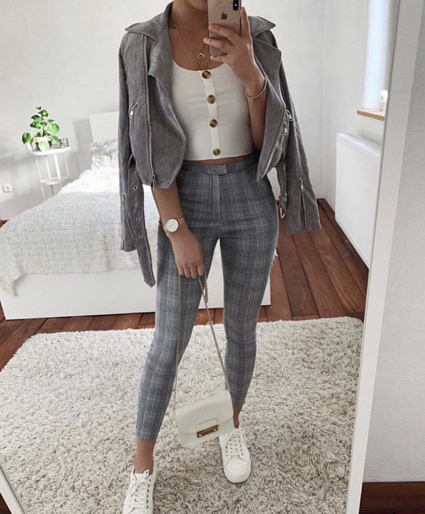 grayclothes's tweet image. 