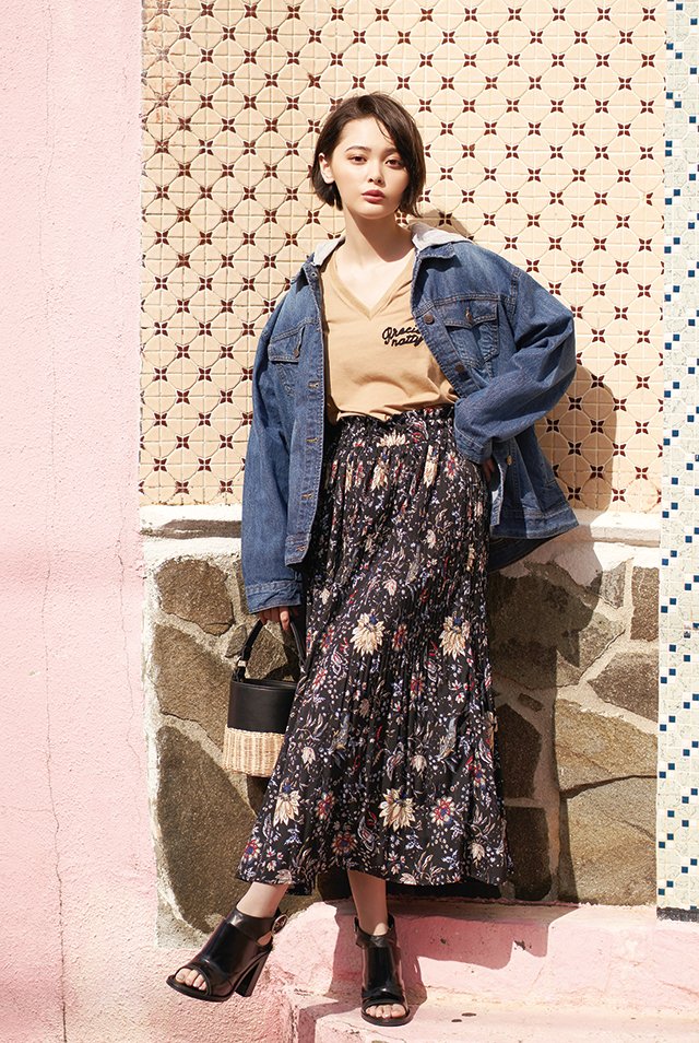 アベイル しまむらグループ Pick Up Item 玉城ティナ ちゃん着用 今の季節に大活躍なフード付きgジャン オーバーサイズな着こなしが今っぽ T Co Ksubpz2m9z しまパト アベイル Avail T Co Lzbd0zdwxa Twitter
