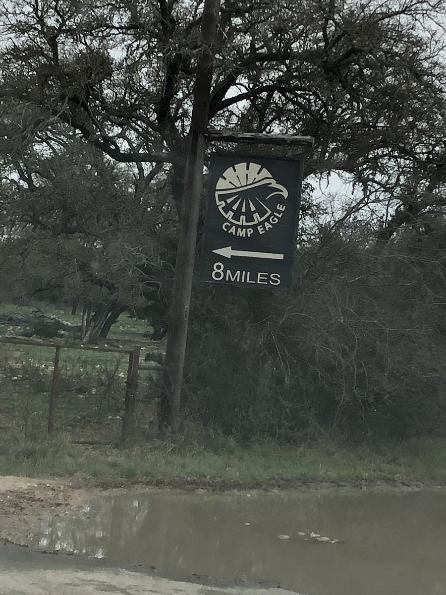 2ndStudents's tweet photo. Parents, we have made it safe and sound to Camp Eagle! Pray with us for God to move in the hearts of students as we rest and reflect this week. #springretreat2019 https://t.co/b7iBNyFfJ9