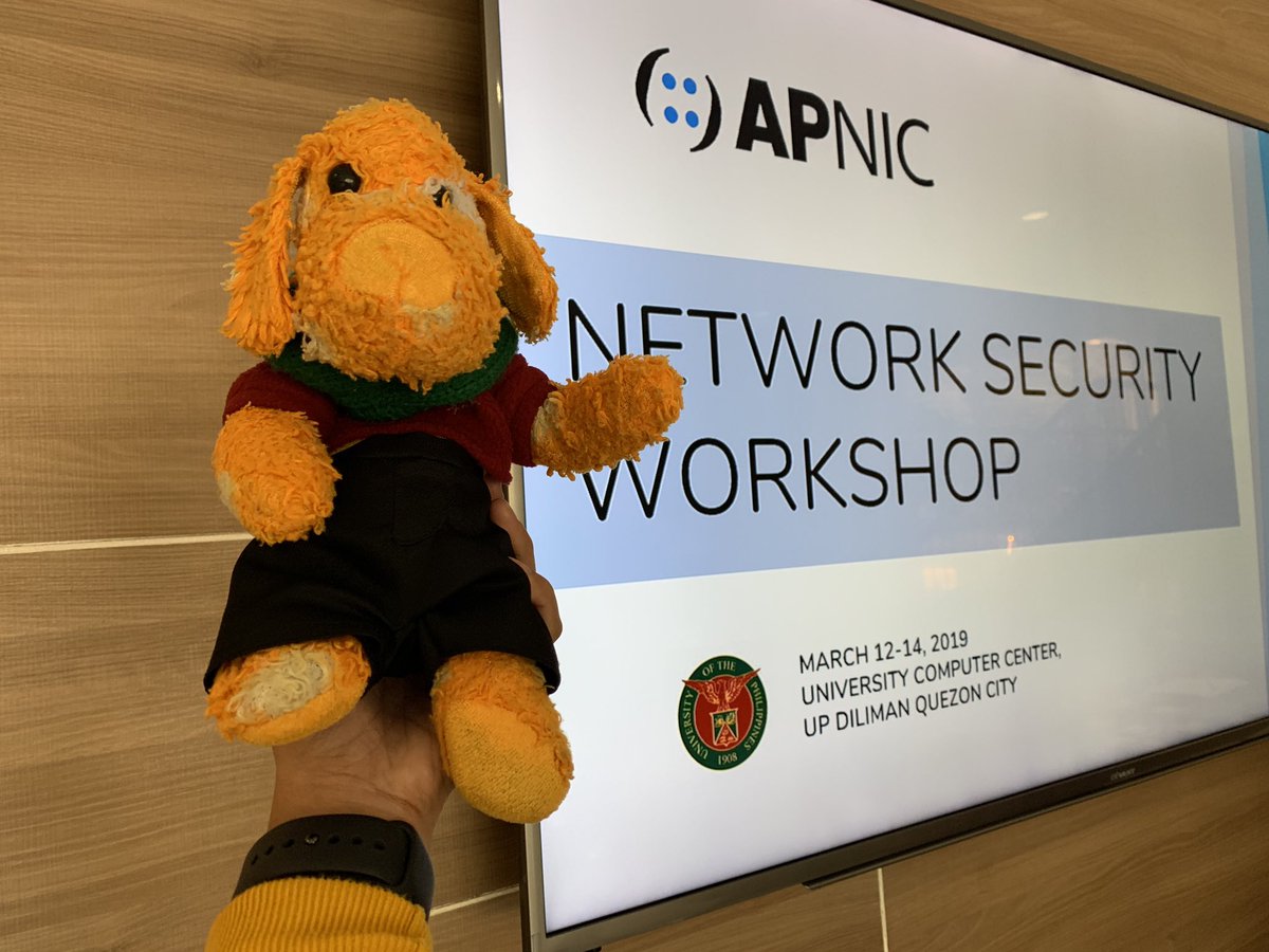 irrashai's tweet photo. Irrashai has come home! Doing Network Security Workshop @ UP Diliman this week. #netsec #apnictraining #peyups https://t.co/Gd07maweui