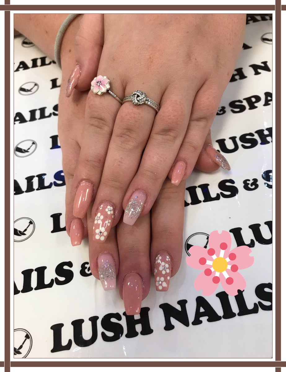 Lush Nails & Spa tweet media