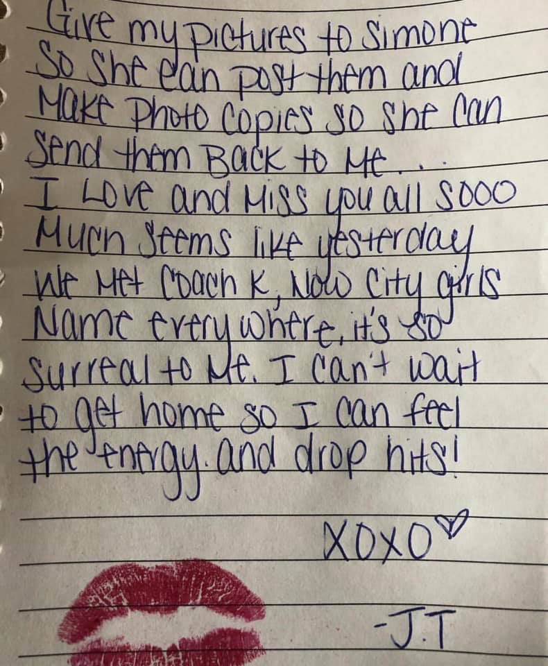 MixtapeMessiahDaily tweet media