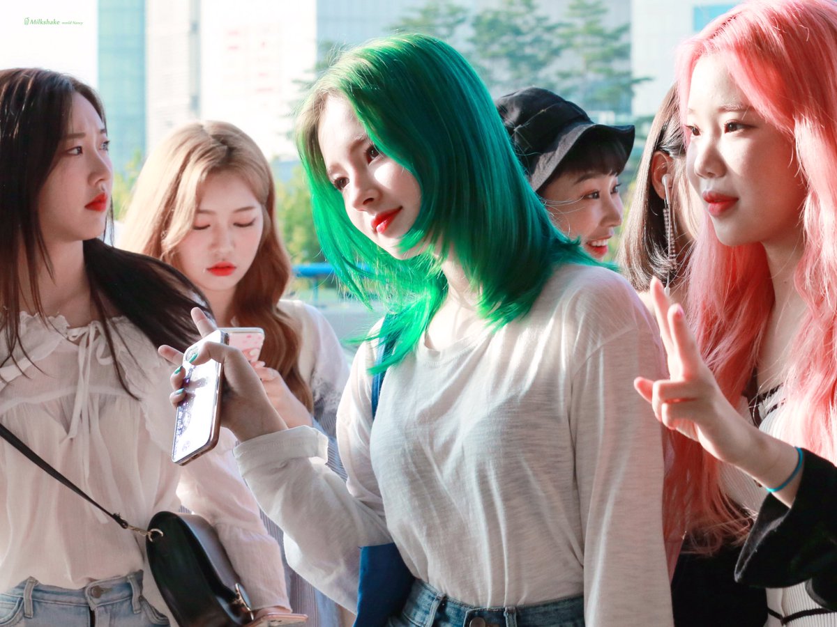 milkshake0413's tweet photo. 20180613 GMP HD

#���시 #ナンシー #Nancy #모모랜드 #ももランド #MOMOLAND @MMLD_Official https://t.co/XNAc15ajvG