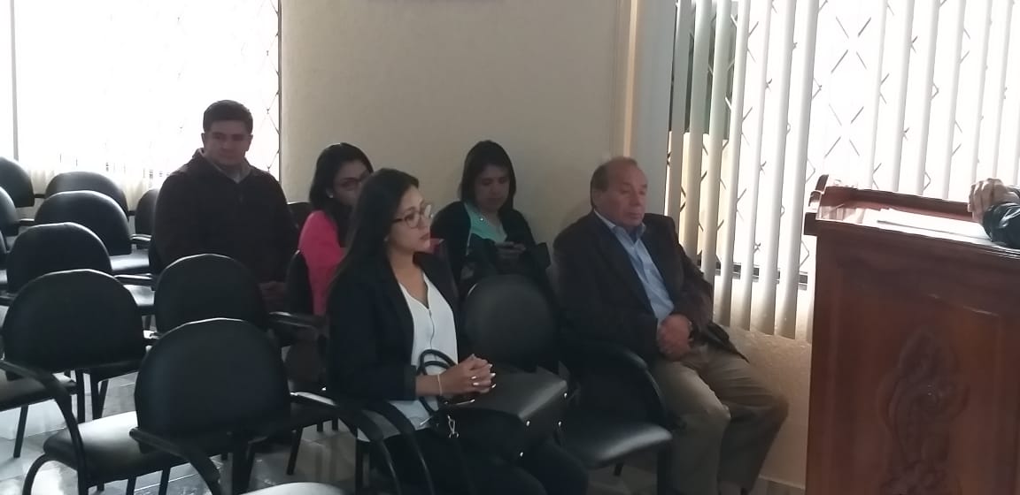 Fenatrape_EC's tweet photo. Fenatrape recibida por la Asociación de Transporte Pesado del Carchi. El ing. Vizcaíno hizo una exposición de las resoluciones del Congreso sobre el incremento al diésel; las reformas a la Ley de Tránsito; la propuesta de modernización @ANT_ECUADOR ); capacitación y servicios... https://t.co/ariviYg6pc