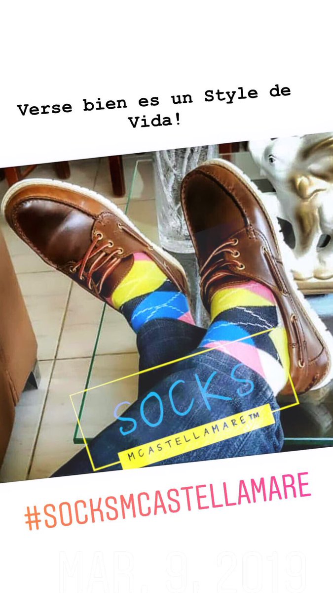 CastellmareM's tweet photo. Verse bien es un #EstilodeVida !!! 
#Socks #Colors #MarcatuStyle #StyleUnico #StyleGQ #SocksMCastellamare https://t.co/5KNI5305Gm