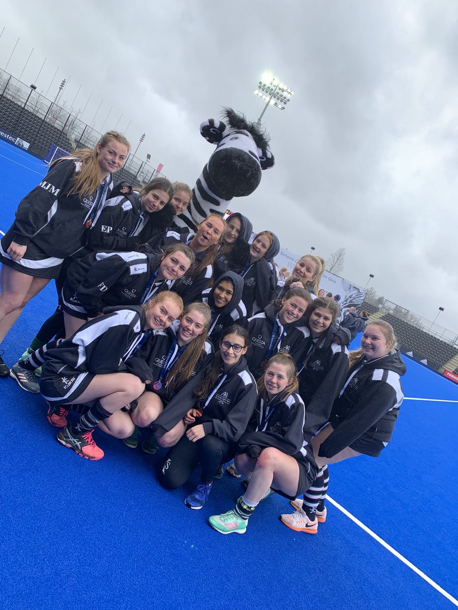 AKSSport's tweet photo. U13 hockey team through to the North of England finals in Leeds hoping to follow in the 1stXI shoes in aiming to reach the National Finals. AKS U11 boys and girls teams have also qualified to compete in Leeds #HatrickOfSuccesses#SuccessAndValue @AKSSchool @AKSjuniorsport https://t.co/um4M2PZU6h