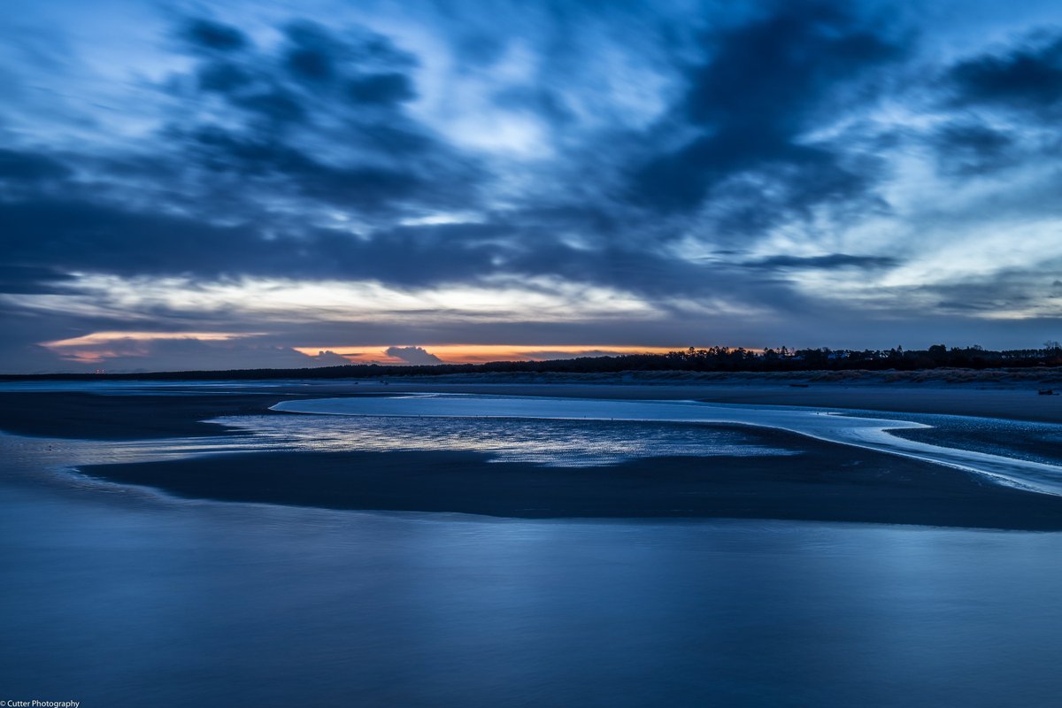 Blue was certainly the colour this morning on Nairn beach. #highlandlife #Scotland <a href="/GurnNurn/">A Gurn from Nurn</a> <a href="/ScotsMagazine/">ScotsMagazine</a>