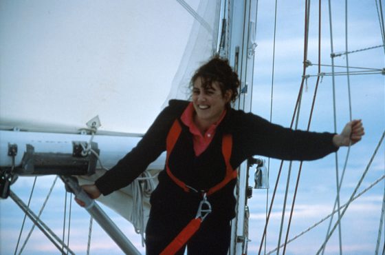11. Kay Cottee was the first woman to perform a single-handed, non-stop and unassisted circumnavigation of the world. She performed this feat in 1988 in her 37 ft yacht Blackmores First Lady, taking 189 days. #WomensHistoryMonth #31womenofhistory