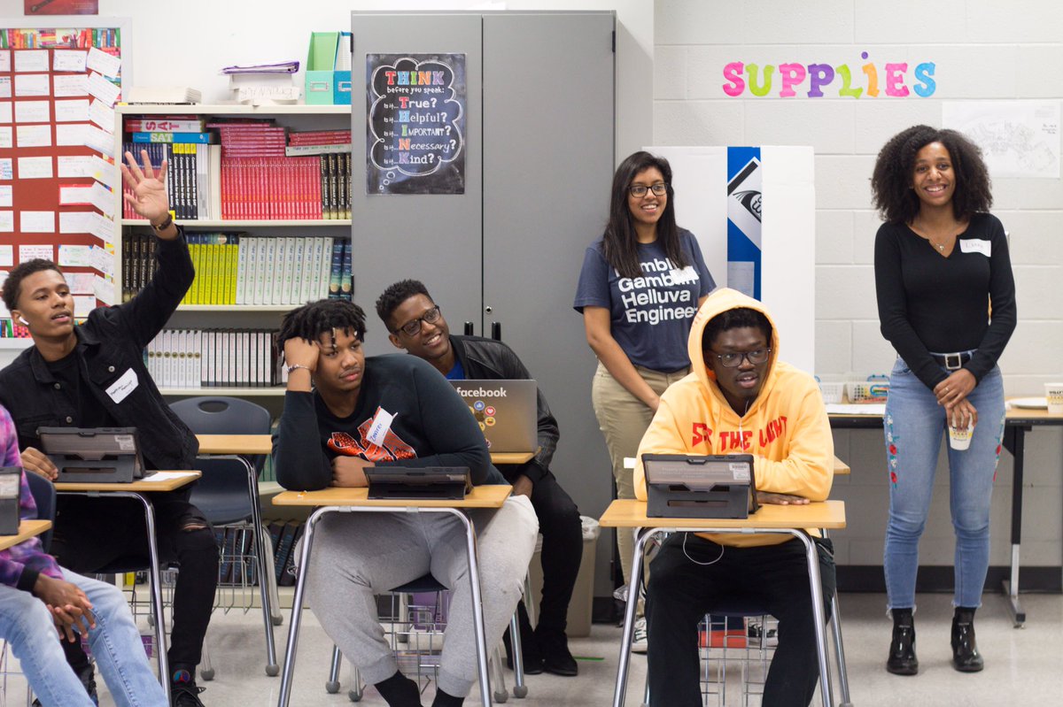 nextgenatl's tweet photo. This weekend we partnered with @Facebook @GirlsWhoCode & #BitsofGood from @GeorgiaTech to host a STEM workshop for Next Gen students focused on Artificial Intelligence, Game Design, Robotics, Web Dev and more! πΎππ¨π½βπ»
#STEM #STEAM #GirlsWhoCode #GeorgiaTech #Support #NextGenATL https://t.co/5rMf5oFkrd