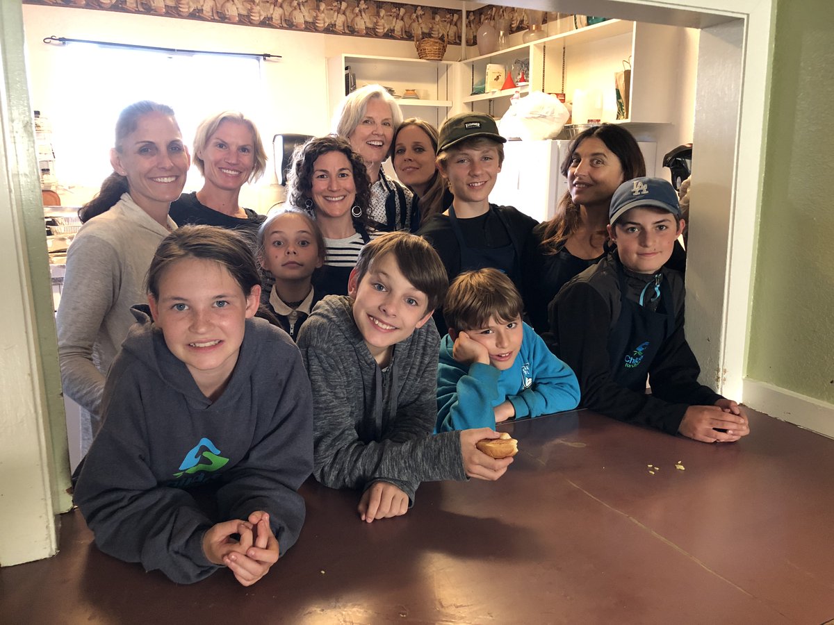 On March 30th, Children Change will need club members for volunteering at Mill Street Shelter. Slots are still available to serve and dine dessert with people in homeless situations, or provide the food!
<a href="/HomewrdBndMarin/">HomewardBoundofMarin</a> #changeforgood