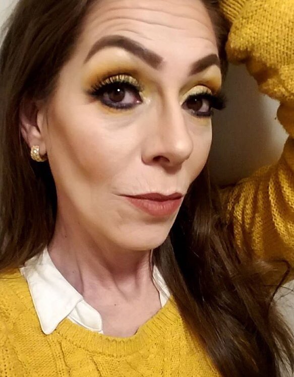 noniesmakeup's tweet photo. I just want you to see the happiness you have brought me through my pictures. I’m a 3 time cancer survivor with many scars and have been left disfigured horribly on my chest because of careless doctors, and on my face from skin cancer. But I’ve found I still have beauty without https://t.co/qXGXK5ROr2