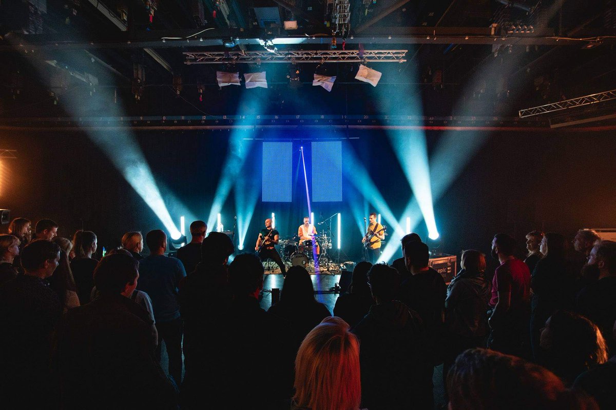 HyperFoxBand's tweet photo. We had a great time playing @EPICNorwich! Loads of fun :)

#hyperfox #hyperfoxband #newmusic #punk #dubstep #beatbox #punkrock #overdrive #samples #trio #livemusic #energy #gig #norwich #musicvideo #guitar #epicstudios #tmt #thatmusicthing https://t.co/WJpCA1Onyk