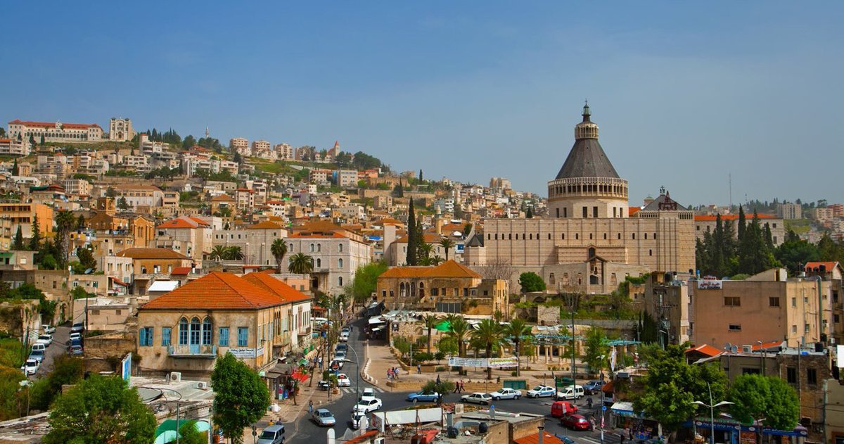 Nazareth الناصرة is located in the Galilee. Considered one of the most important cities and the city of holy annunciation. It has a population of 23k Palestinian Orthodox, Melkite, Latin, Maronite, Coptic, Armenian&Evangelical Christians. Some families had to flee in 1948.