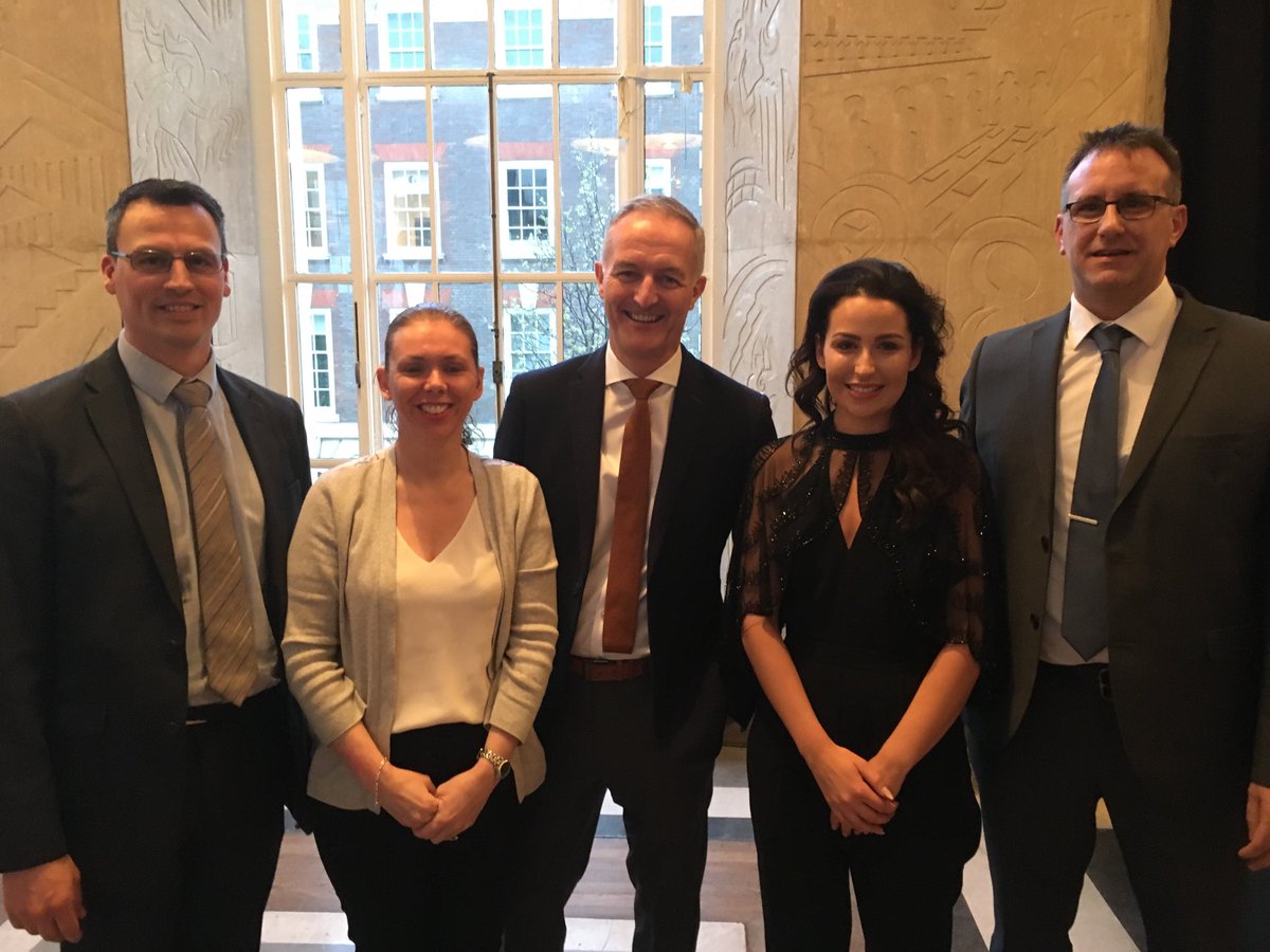 A huge thank you to my learning set colleagues  &amp; Allan for sharing your experiences &amp; support on the Nye Bevan programme.  Congrats to all, great achievements &amp; great to see u all at the graduation. Here's to confidence 🎉 🎉#BevanProg #Team NGH