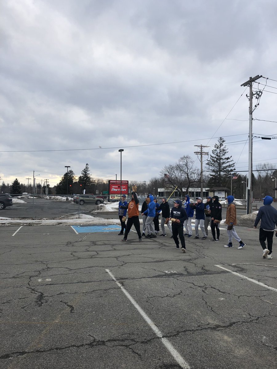 HoosicAthletics's tweet photo. Baseball in the northeast https://t.co/cOR899THz7