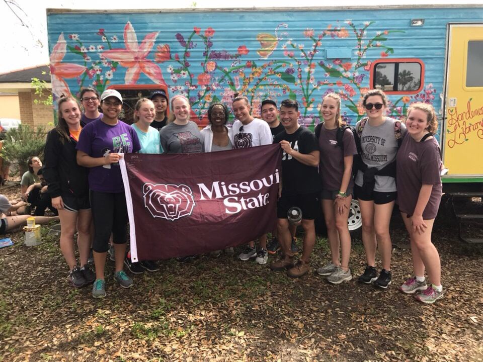 MSUNOLA's tweet photo. Volunteered with Garden on Mars & visited Burnell’s 9th Ward Market! #averagepeople #aboveaveragedreams https://t.co/ID3E8aBJn8