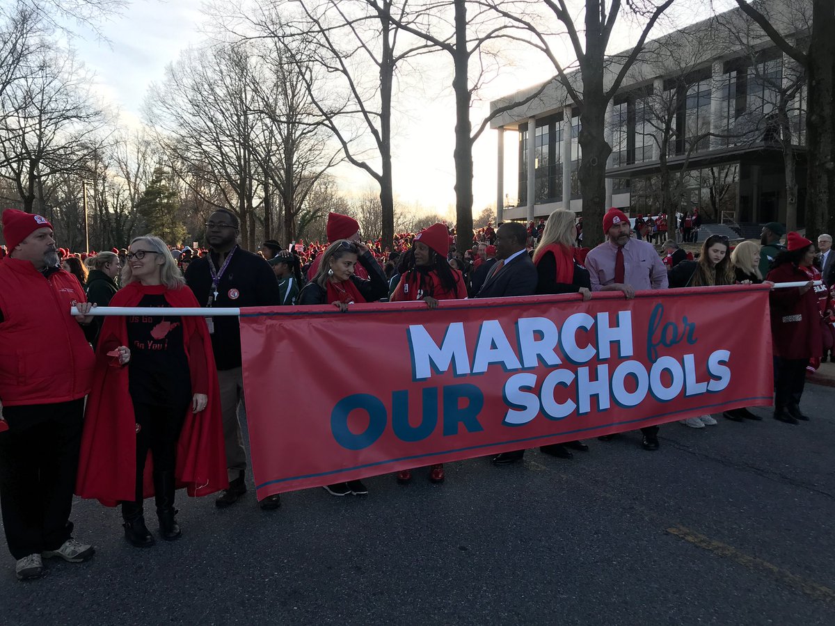 pgcps's tweet photo. We are in Annapolis with teachers, parents and community ready to #MarchforOurSchools! https://t.co/FMuxjK6PbD