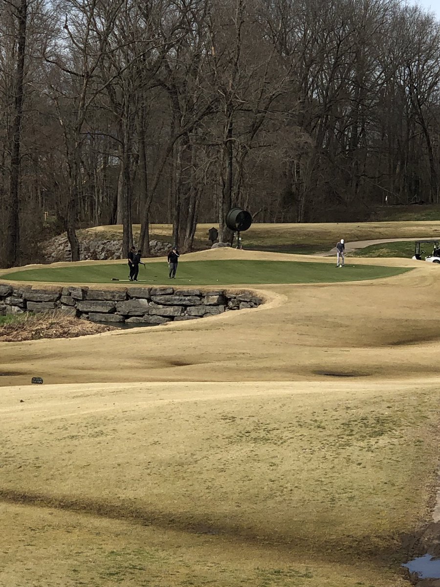 BearsMott's tweet photo. The Mott Bears traveled to Dickson, Tennessee for their spring training⛳️ #MottGolf https://t.co/pUEsFa4f5q