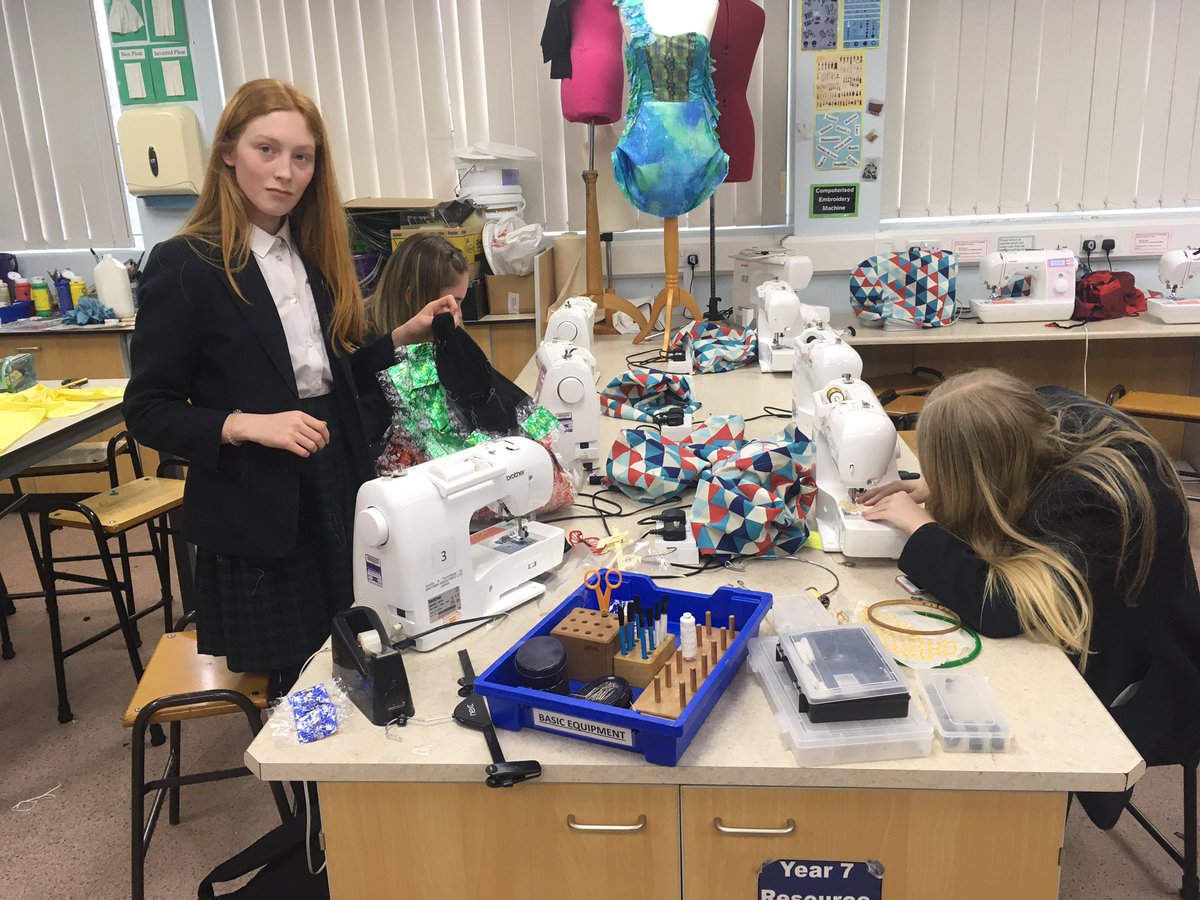 Eco_Group's tweet photo. When you have to draft in extras @StChrisTrashion to prepare for the @JaneGoodallUK awards #London @EcoSchools @StChrisSixth #talent #upcycle #reuse #NOmoreSTUFF https://t.co/xL2NPHIxLr