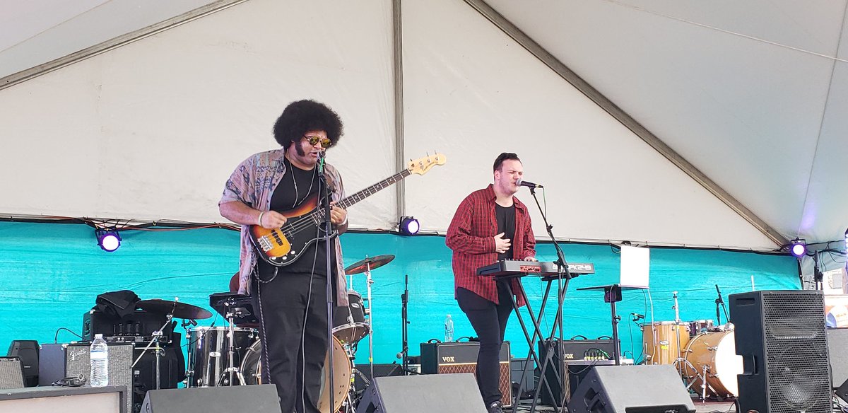 Beej's Knees tweet media