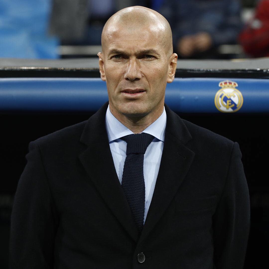 calciofanblogs1's tweet image. Allegri must be happy Zidane won't manage Juve for a while........... 😬 Image Credit: @realmadrid 

#zidane #newmanager #returningback #juve #juventus #bianconeri #realmadrid #losblancos #allegri #cr7 #florentinoperez #pressure #italiansoccer #soccerworld