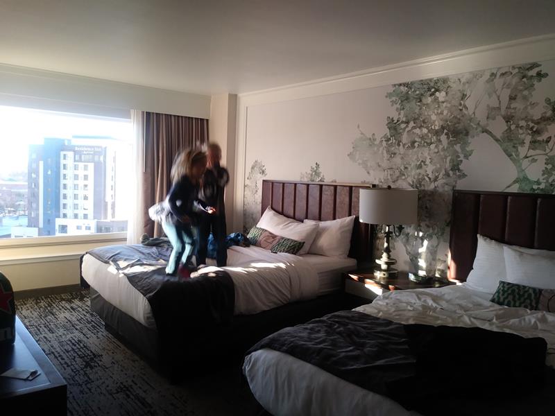 MyHomeBasedLife's tweet image. My friend is a finalist in The Grove Hotel's photo contest. Help Angela rally votes: flip.to/r/q3ld @GroveHotelBoise