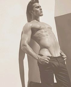 DeviantKit's tweet image. #MCM 

Obviously @AdeptAsset 

I mean, have you seen those abs? 

So lickable 

#Unf