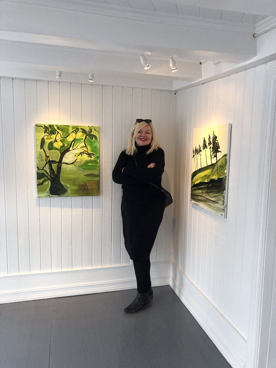 Utstilling i Galleri Son til 31.mars.
"for ever green".
Velkommen! Love x 
#gallerisoon #villabuonvisi#exhibition