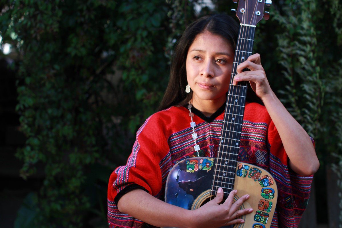 FILAC otorgó a Chúmilkaj Curruchiche Nicho la beca “Maddelin Brizuela para el empoderamiento de las #MujeresIndígenas de América Latina y El Caribe”.  #somosindigenas filac.org/wp/comunicacio…