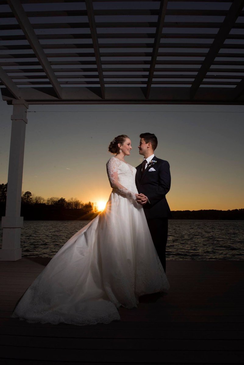 whitedressbride's tweet photo. Allie and her groom ✨
@AllureBridals 
#thewhitedressict #arrowshermanphotography #weddingday #weddingdress https://t.co/xadSGhRpQi