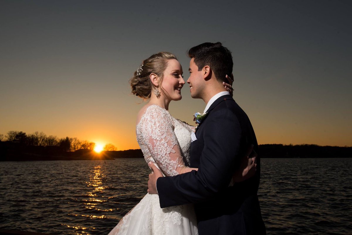 whitedressbride's tweet photo. Allie and her groom ✨
@AllureBridals 
#thewhitedressict #arrowshermanphotography #weddingday #weddingdress https://t.co/xadSGhRpQi