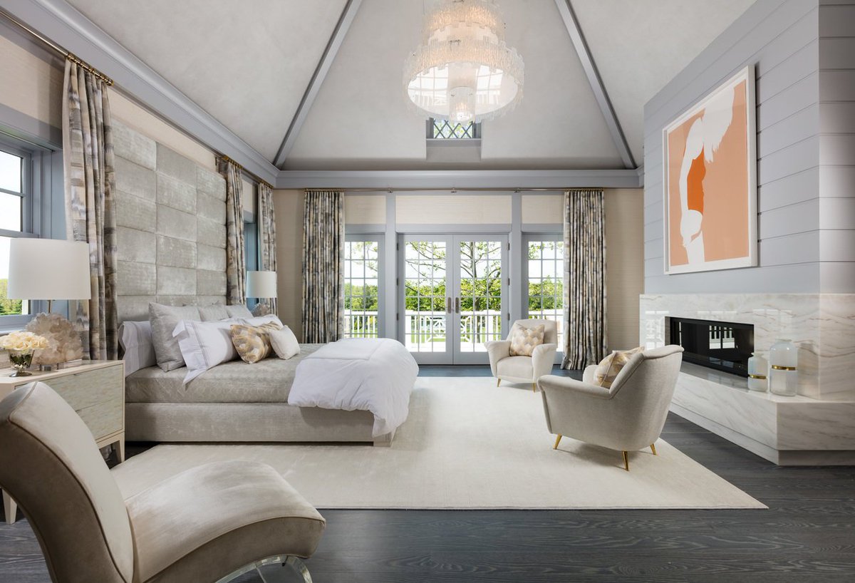 MansionGlobal's tweet photo. This lovely Hamptons home is a lesson in patience—and sticking to your asking price https://t.co/BPUFQzAEuo https://t.co/STW2CE01hJ