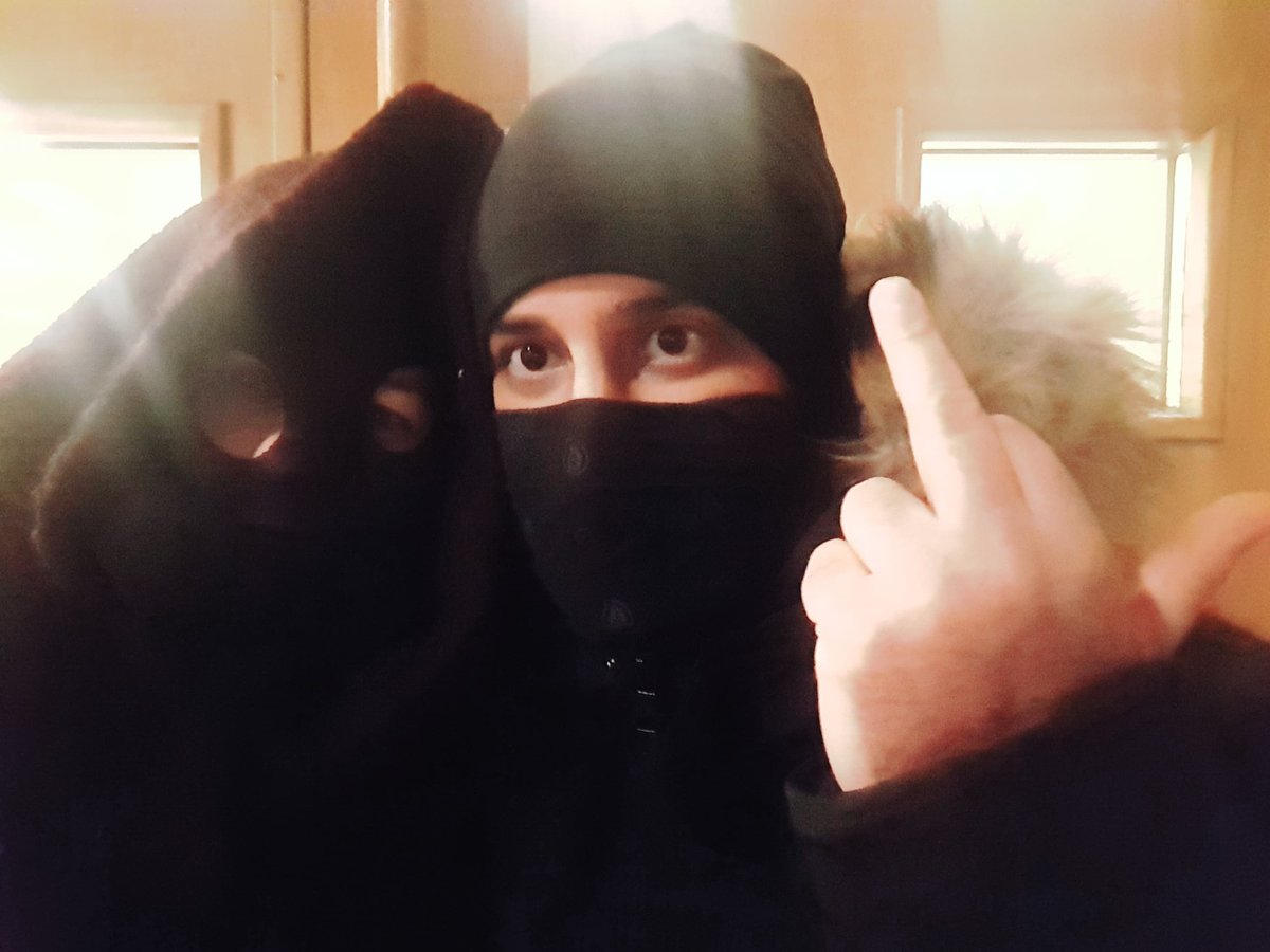 ProtestEmbassy's tweet photo. Yesterday night we sent the Saudi embassy in Sweden a clear message to the Saudi regime. #StopEnslavingSaudiWomen #embassyprotest @NoMore_Saudi @Kingslayer745 @DrTalebJawad @GhasMoh @hw_saudiwomen @meem_noon1 @sadia936 @alyaaGad @rahaf84427714 https://t.co/KjM4lkrYoZ