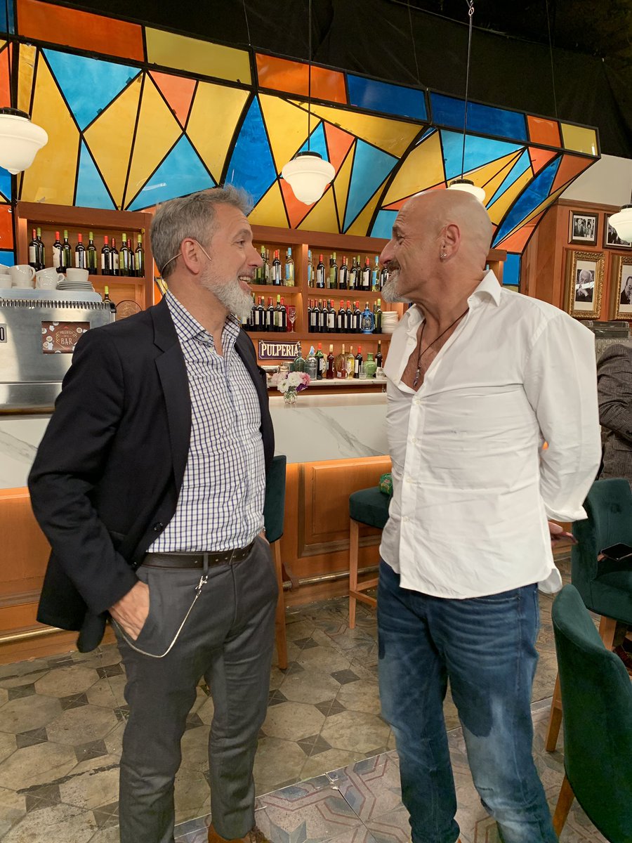 Charlando un poco en la previa de @polemicabar con <a href="/pabloduggan/">Pablo Duggan</a> : Hoy #MorlaBurlando