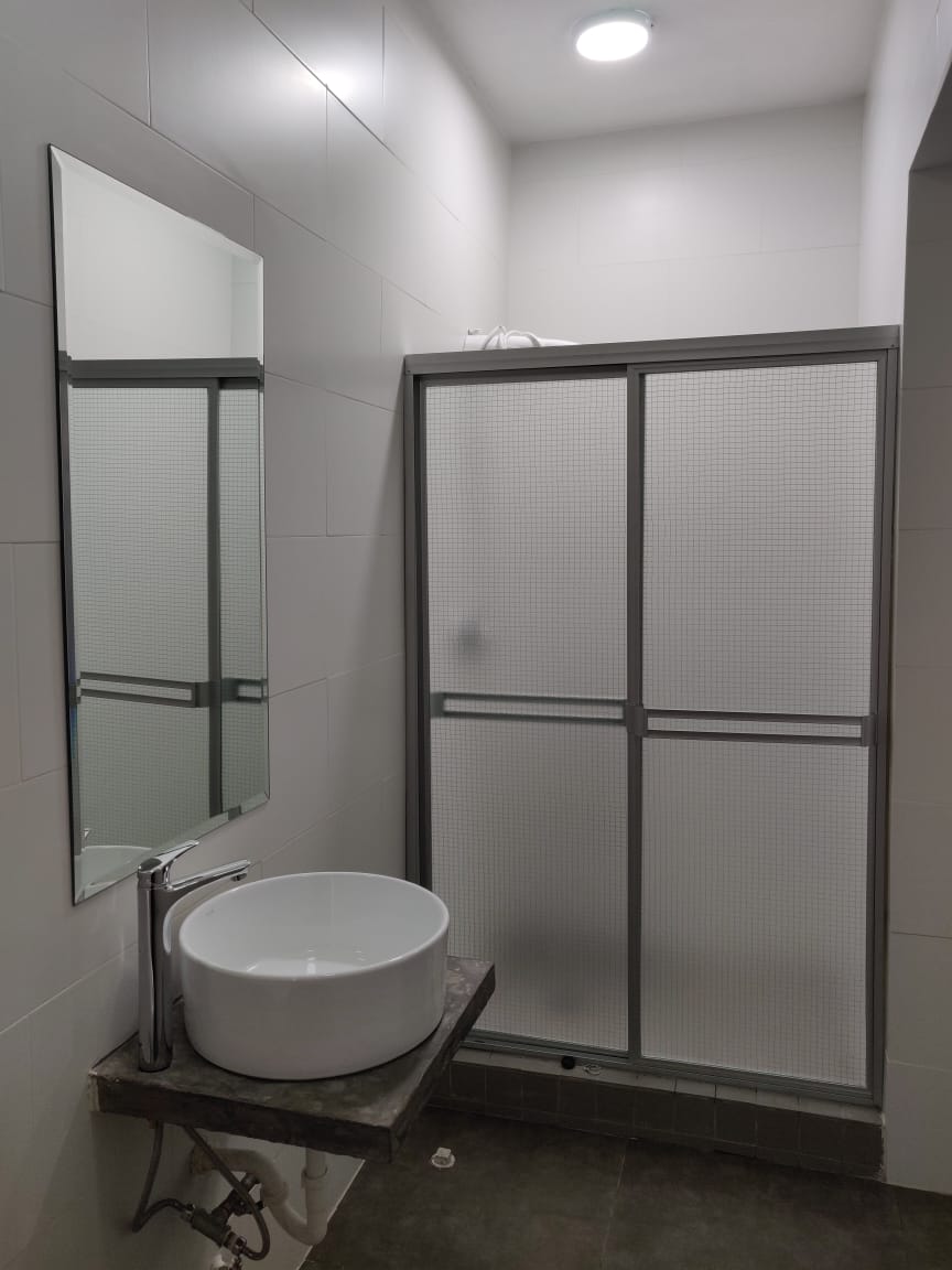 GrecosAE's tweet photo. Terminamos! Proyecto vestidores #2!! #panama #servicios #construccion #grecos #remodelacion #teja #techo #gris #ingenieria #arquitectura #acabados #avances #pintura #baldosas #electricidad #plomeria #scanner #bosch #paint #puertas #flir #termografia #termography #mantenimiento https://t.co/jjrsUrfAaJ