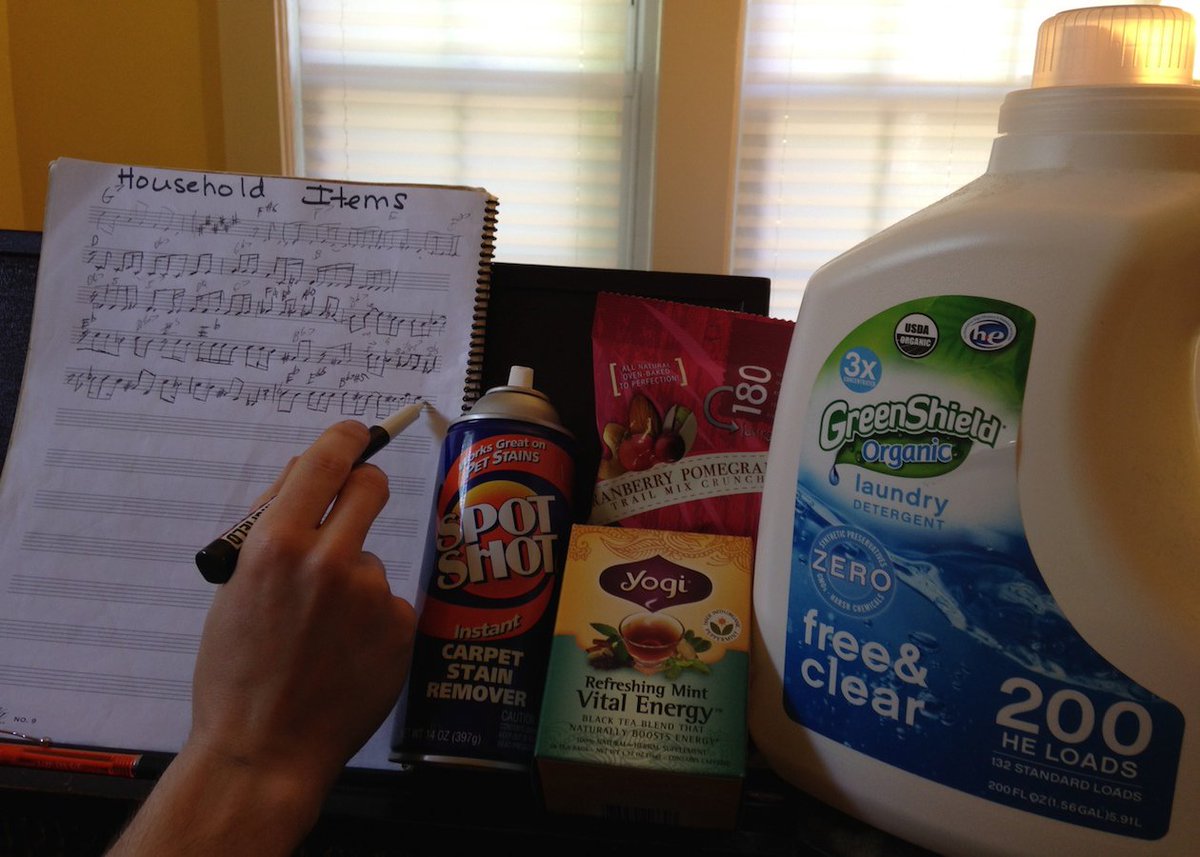 timestwoseries's tweet photo. Season Five continues with Hinge x Household Items! Come see composer pianist/composer Brian Friedland utilize texts from domestic products, childhood poetry, and a lease from an overzealous landlord for lyrics and musical inspiration! March  16, deets: https://t.co/2AJHW5YhLC https://t.co/D8Gl5slJ1W