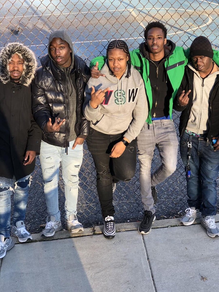 purtvspurtioo's tweet photo. Still wit the same guys still chasing that prize🚫🧢✨ #tbawayornoway‼️ #freedaguys🔓 https://t.co/60majnCROq
