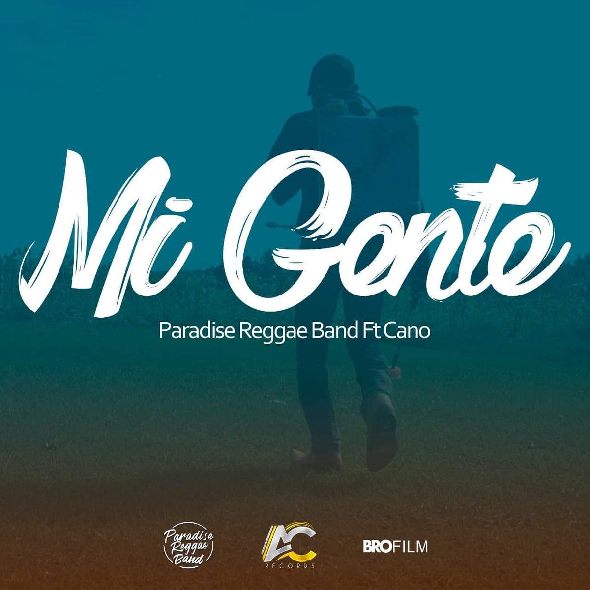 ParadiseReggaeB's tweet photo. Les compartimos nuevamente nuestro nuevo tema y video #MiGente abrazo a todo el mundo!!!

https://t.co/52apDXRoIP https://t.co/DpVRzT4RXg