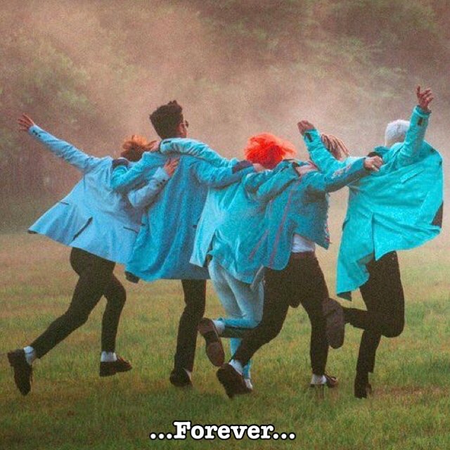FERVOR_SEHUN's tweet photo. Selamanya berlima 💗
#WeLoveYouSeungri #BIGBANGIS5FOREVER
#StayStrongVIP
#StayStrongSeungri
#exolwithvip https://t.co/ZZtMN43Rwp