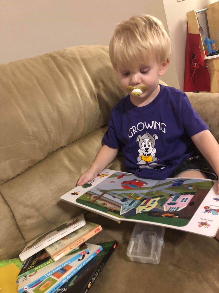 GreyhoundGrow's tweet photo. Reading in Jones County
Start them young!  Raise them right!  #growinggreyhound #superjcss https://t.co/C4Qks3vm6x