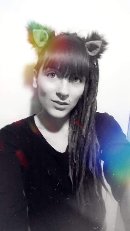 TcepetahKitty's tweet image. Oh my gosh 😻 I’m in love with these ears!!! They are like a perfect match to my hair 💕💕 I don’t want to ever take them off!!!🥰
Get your own #cliponears @KritterKlips !! #kritterclips 💵use my code ‘flowkitty15’ to save on your own pair💵
#kittyears