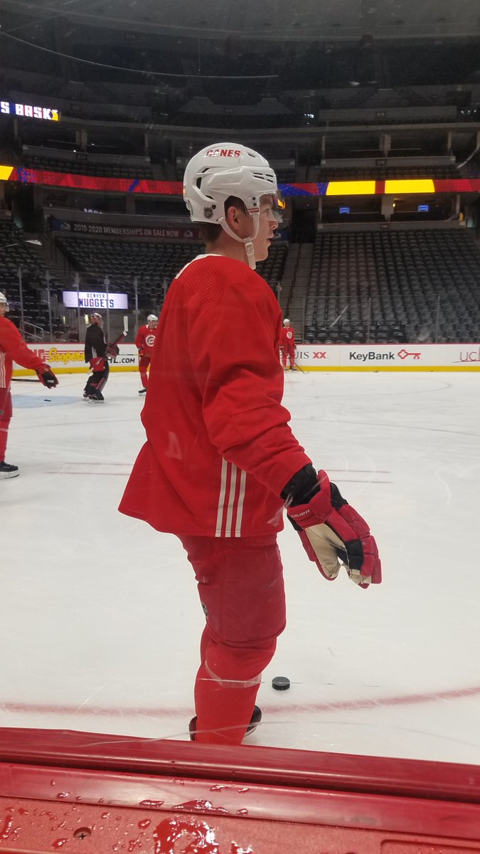 andidee15's tweet photo. My favorite Jerk is Svech (with all respects to Slavin, whose shirtsy I wore today #ColoradoRepresent), so here's a special set of photos, including his goalie being silly and scooching him with his head. https://t.co/YDT7UdLjma