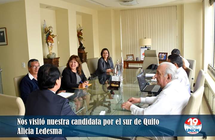 unionecua19's tweet photo. 📌Hoy nos visito la candidata por el sur del Distrito Metropolitano de Quito, la señora Alicia Ledesma
Continuar leyendo: https://t.co/4JL7JyCY97

#UniónEcuatoriana #WashingtonPesántez #Listas19 #JustoLoQueNecesitamos #Ecuador #SeguimosCreciendo #TerceraVia #LaOpcióndeTodoEcuador https://t.co/1egrcYXmY3