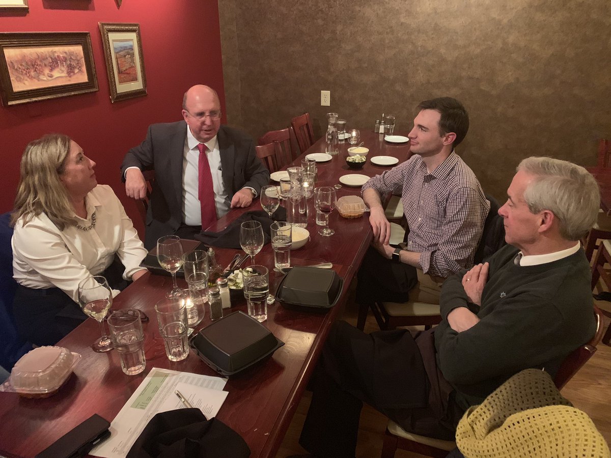 MNFamilyDocs's tweet photo. Thank you to our Southeast chapter members who joined us in Rochester tonight to discuss policy and the future of FM #MAFPAdvocacy #MAFPHOD #FMRevolution https://t.co/0OSNuJwzH6