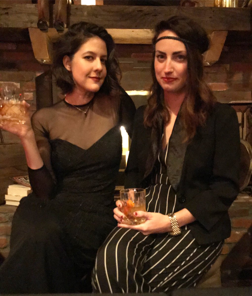 angelontopcast's tweet photo. #BuffyProm fomo can’t stop us. https://t.co/IWNUflKJHn