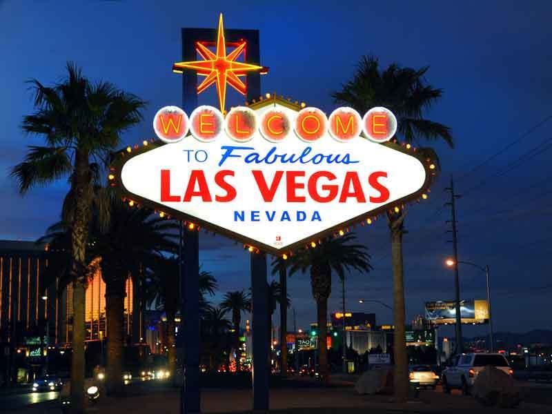 The Las Vegas Strip is better than ever. #Vegas #SpringBreak #VisitVegas getvegas.info/the-las-vegas-…