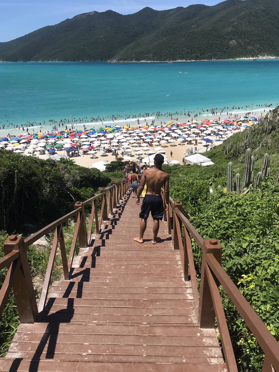 caioo_crvg's tweet photo. A escadaria mais famosa que a da Lapa hahah 🌞🌵 +2 https://t.co/scWk9QEJDK