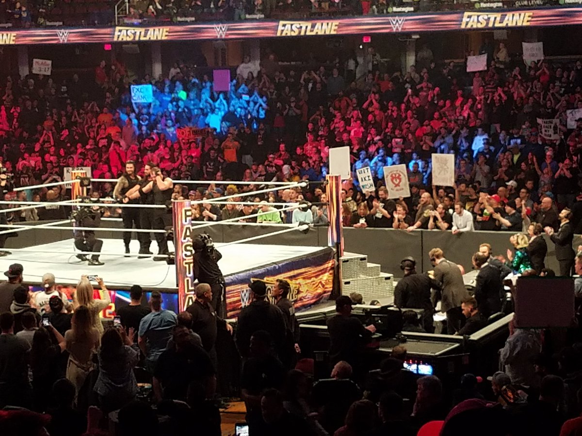 buffalobadboy12's tweet photo. Wacky weekend #goodtimes #tomfoolery #wwe #FastLane2019 https://t.co/Q1RtSslO64