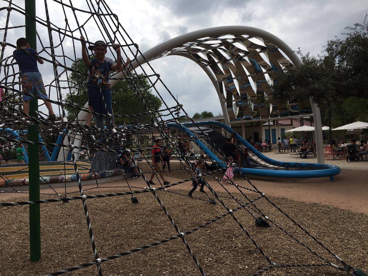 penamath's tweet photo. When art and play converge!
#art #play #climb #foosball #hemisfairpark #yanaguanagarden #reflect #stuartallen #boomerang @COSAGOV #park #sanantonio #thisistexas #texas https://t.co/XhGeMdx7x2