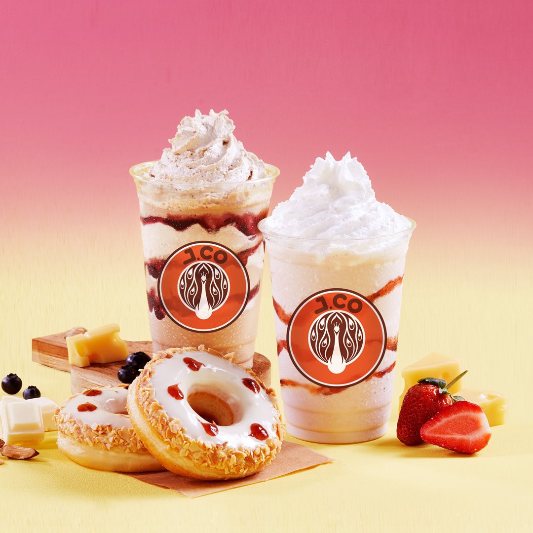 jco-donuts-coffee-on-twitter-it-s-summer-time-katty-berry